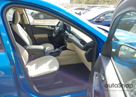 2020 Ford Escape Se from USA, damaged, VIN 1FMCU0G6XLUC14806